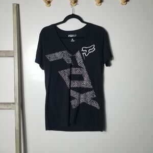 FOX WOMEN'S V-NECK GRAPHIC TEE SIZE LARGE